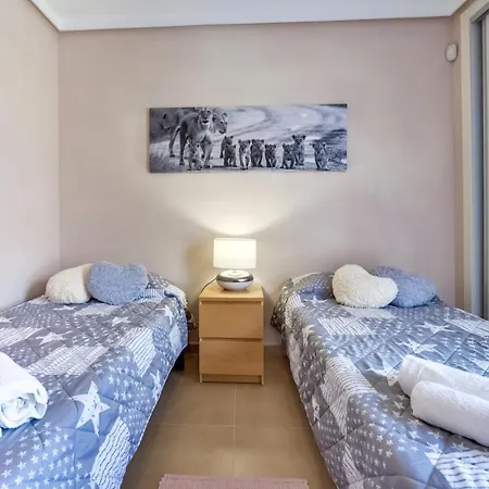 Comfortable Mayor With The Seaview In Appartement *